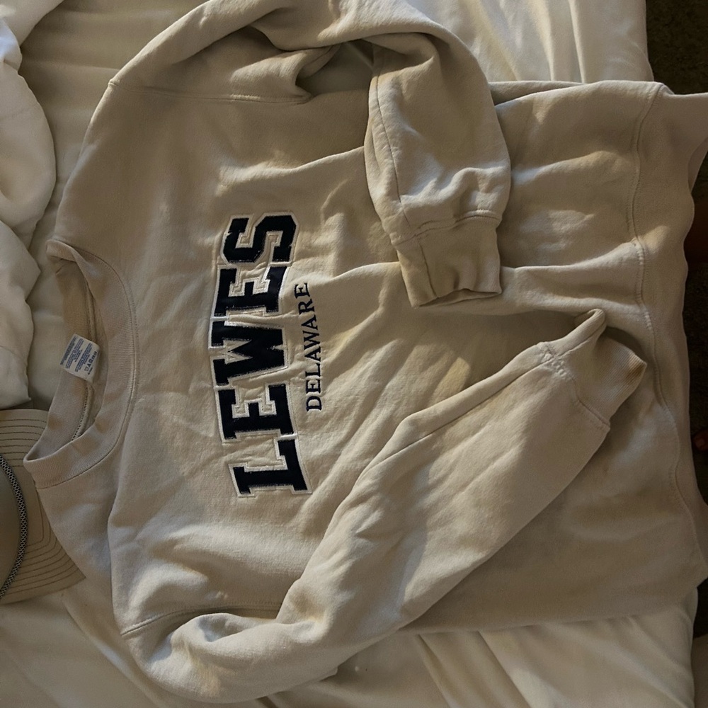 Gildan Heavy Blend Beige Crewneck Sweatshirt with Navy Logo